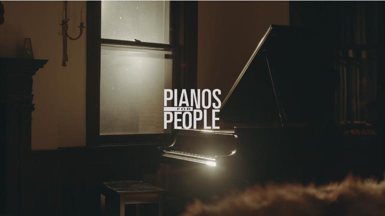 Holiday Greetings from Pianos for People
